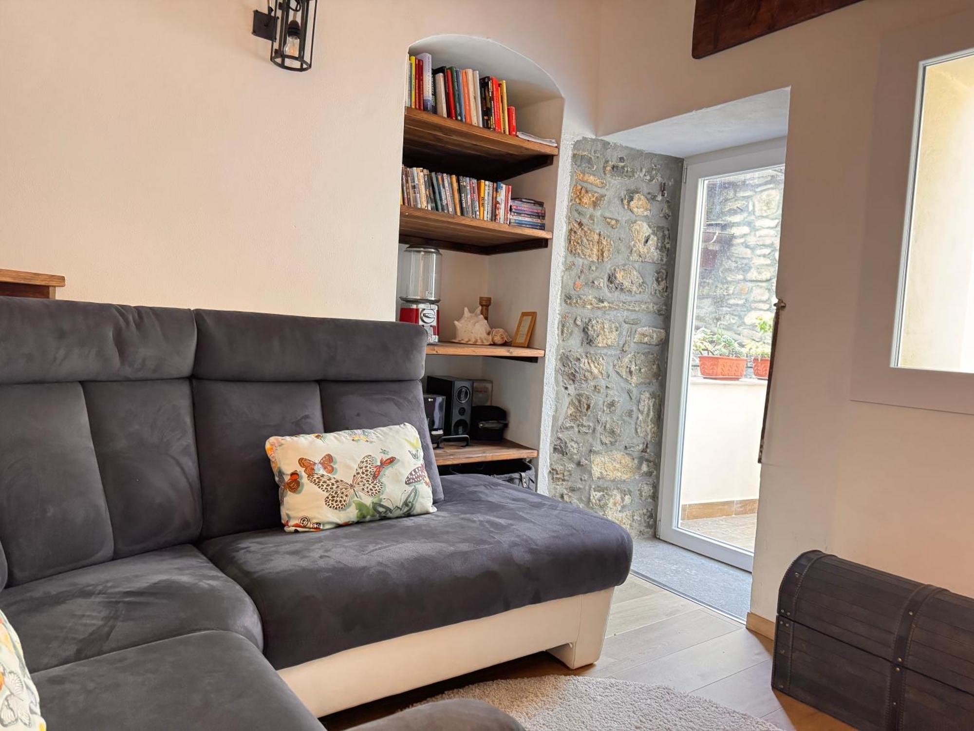 Casa Bisou Italia Wifi Et Parking Free Privato Villa Diano San Pietro Exterior photo